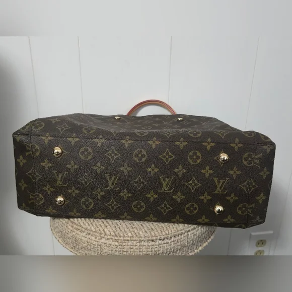 PLK Mono Montaigne GM Style Bag - Picture 12 of 14